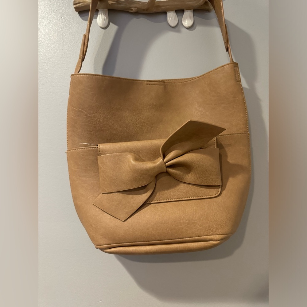 NWOT Anthropologie Miranda Convertible Faux Leather Shoulder Tote + Clutch 13x14